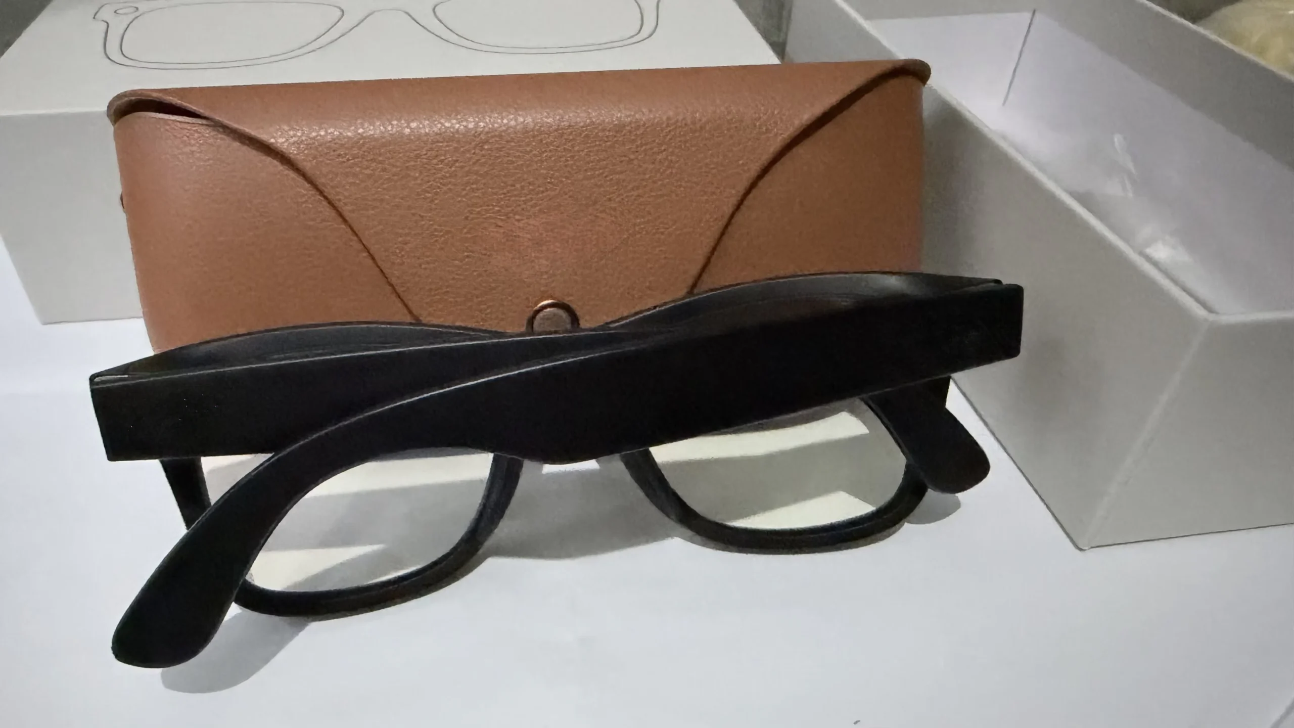 2nd Gen Smart Glasses Support Photo, Video and Audio Recording, Built-in AI Voice Assistant, Supplied with Original Package - Image 3