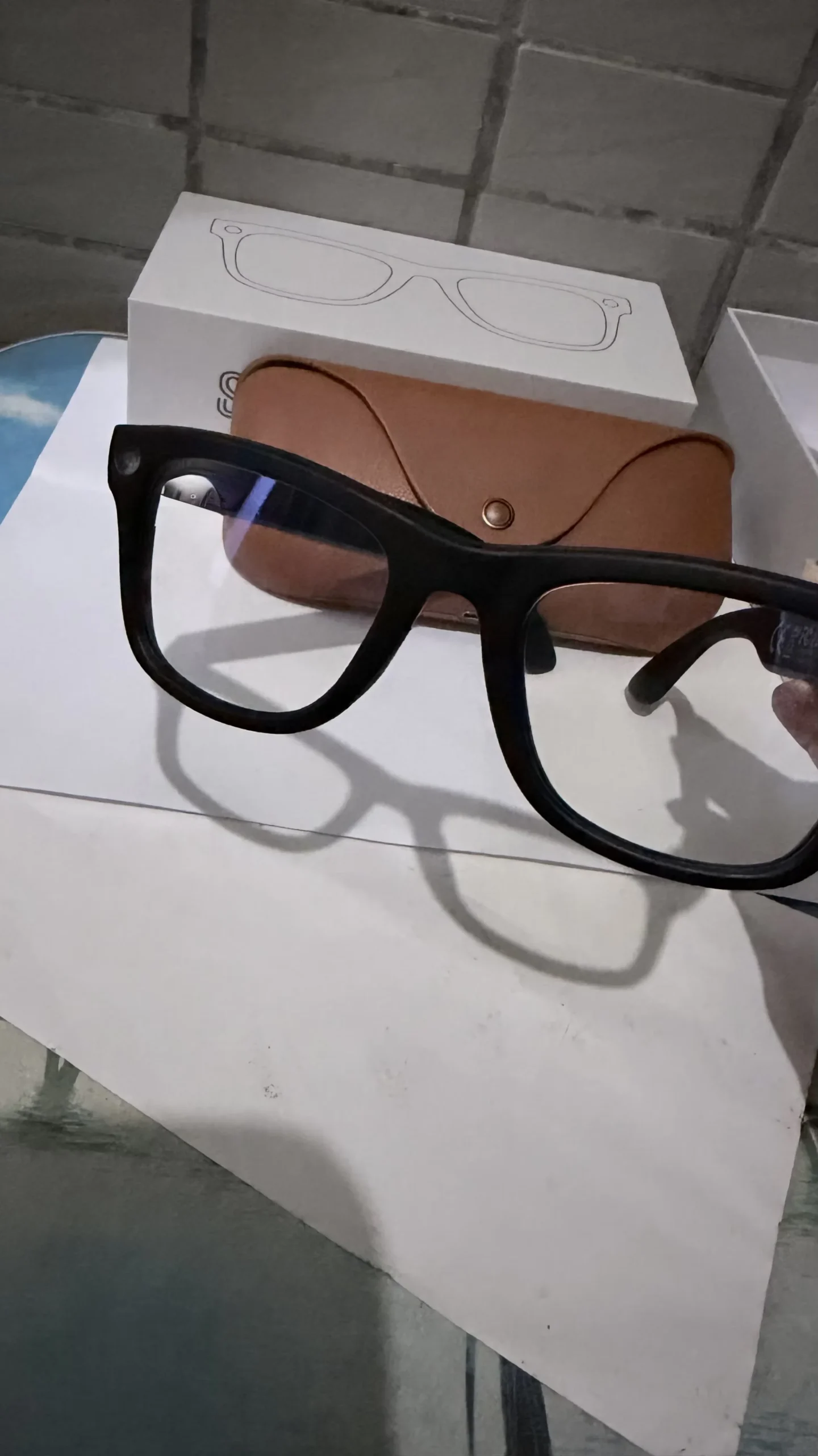 2nd Gen Smart Glasses Support Photo, Video and Audio Recording, Built-in AI Voice Assistant, Supplied with Original Package - Image 4
