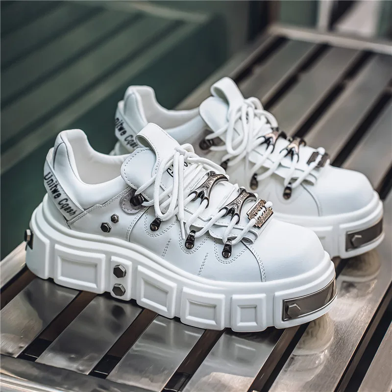 2026 Spring and Autumn New Thick soled Height Increasing Casual Board Shoes Popular Men's Shoes - Image 2